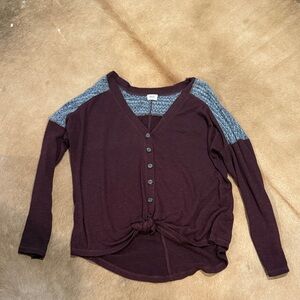 BKE Maroon and Gray Knit Sweater